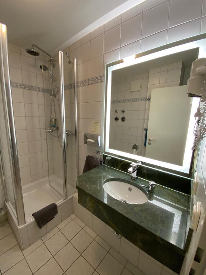 Hotel Lobmeyer Roding Eksteriør billede